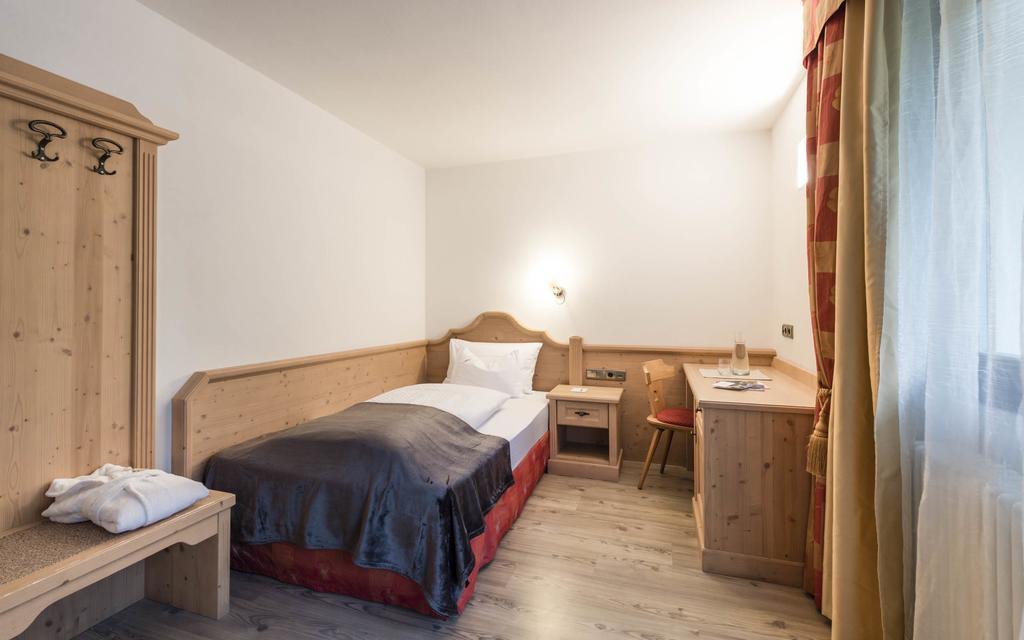 Single Room,442957887:JPEG